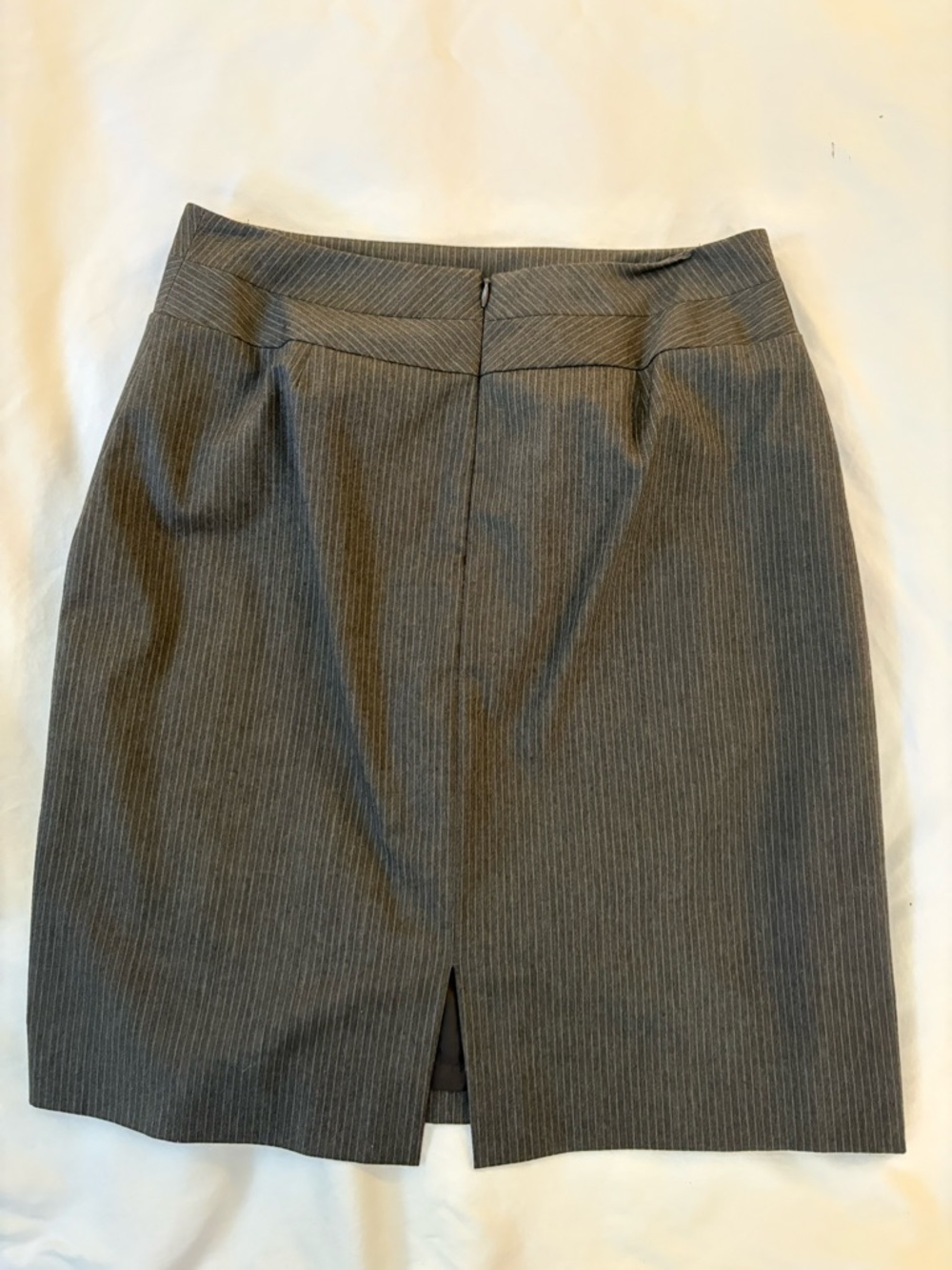 Tahari Classic Women's Charcoal Pinstripe Blazer & Skirt Set - Picture 11 of 15